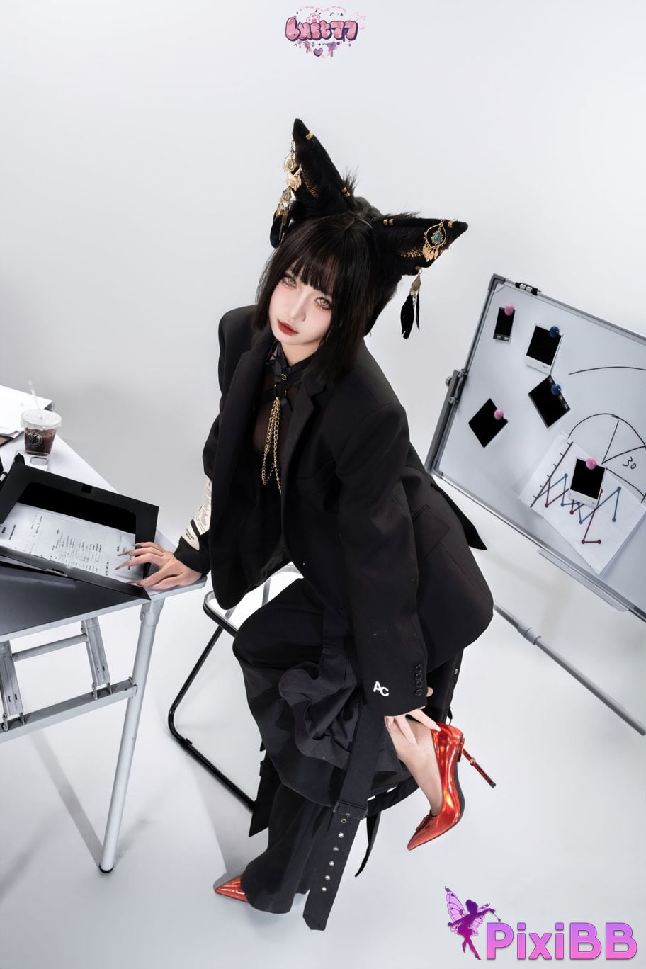 Cosplayer Qiqi be good black Anubis PixiBB.COM 078