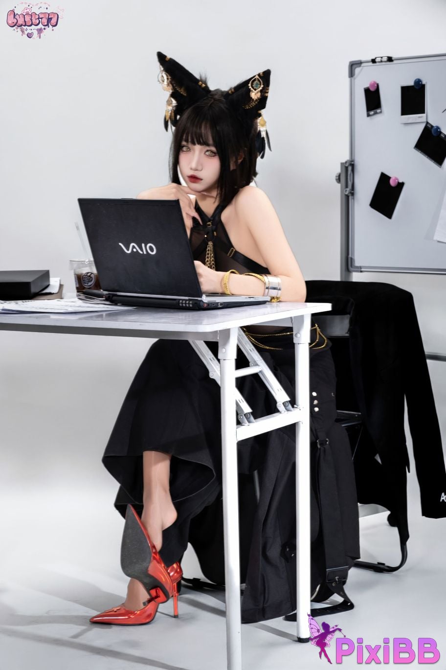 Cosplayer Qiqi be good black Anubis PixiBB.COM 082