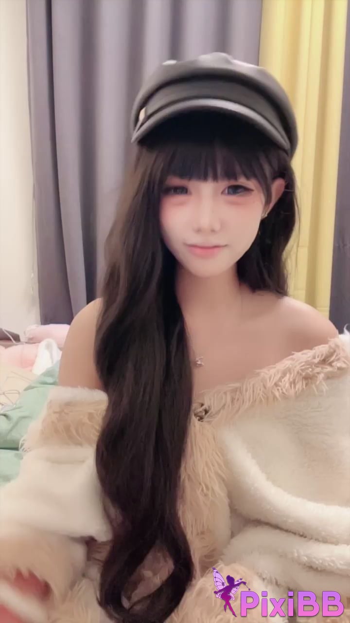 Flowers bloom and wealth W h y a r e l t g i s n o w d p PixiBB.COM 001