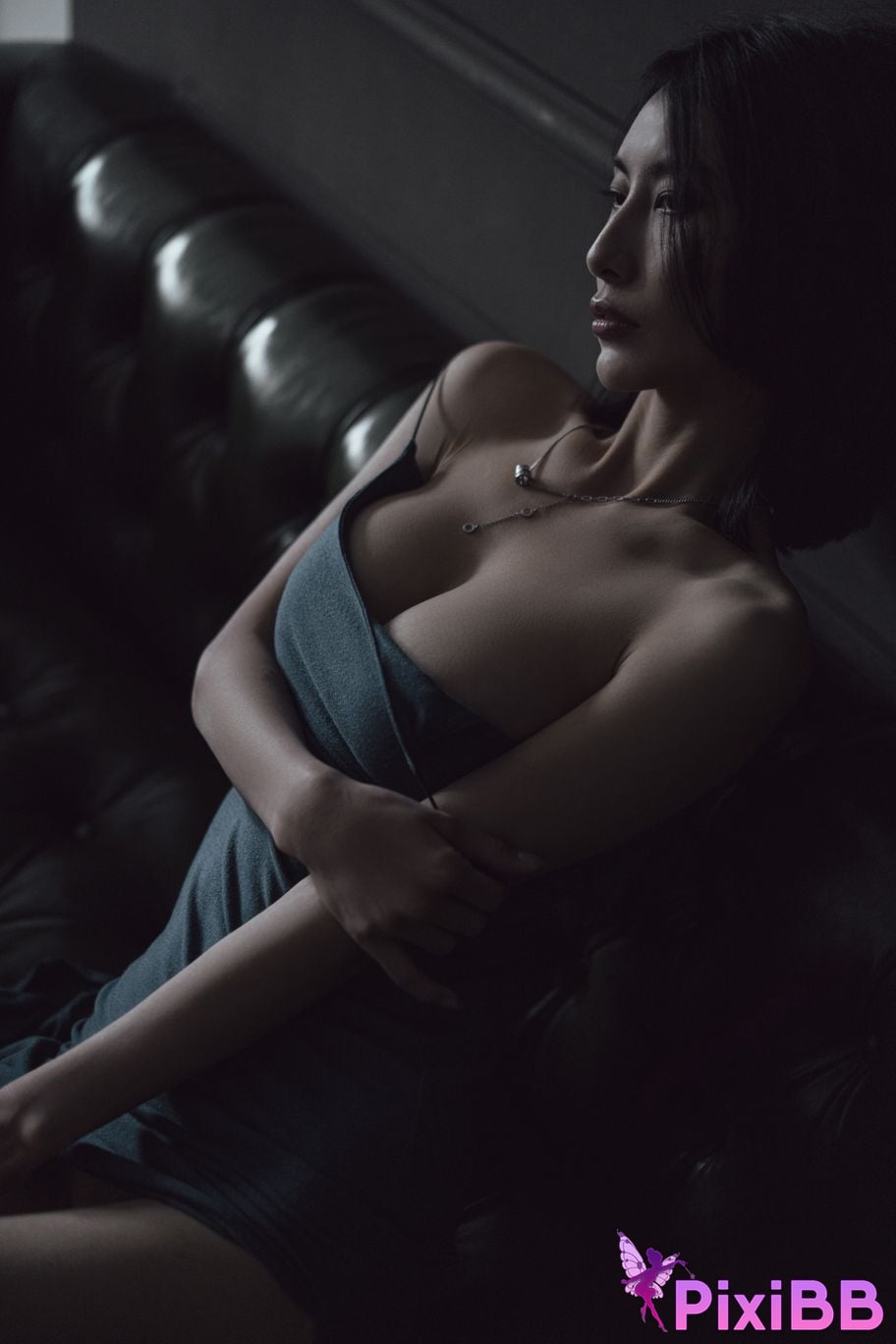 XR Uncensored lingyu69 R18 XIUREN model desire sofa PixiBB.COM 017