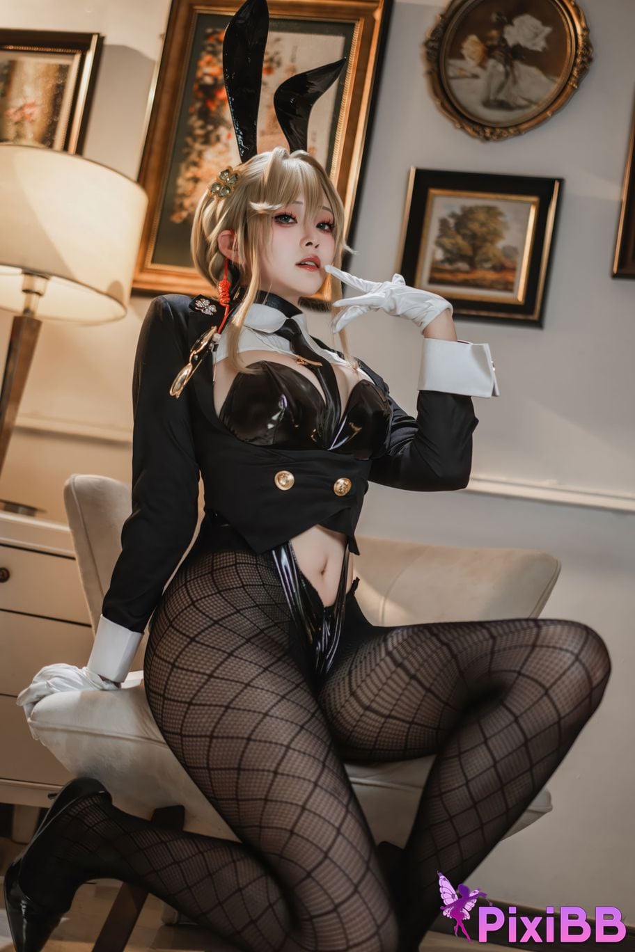 Cosplayer Natsuko Xia Xiazi NIKKE charity Agent Bunny PixiBB.COM 024