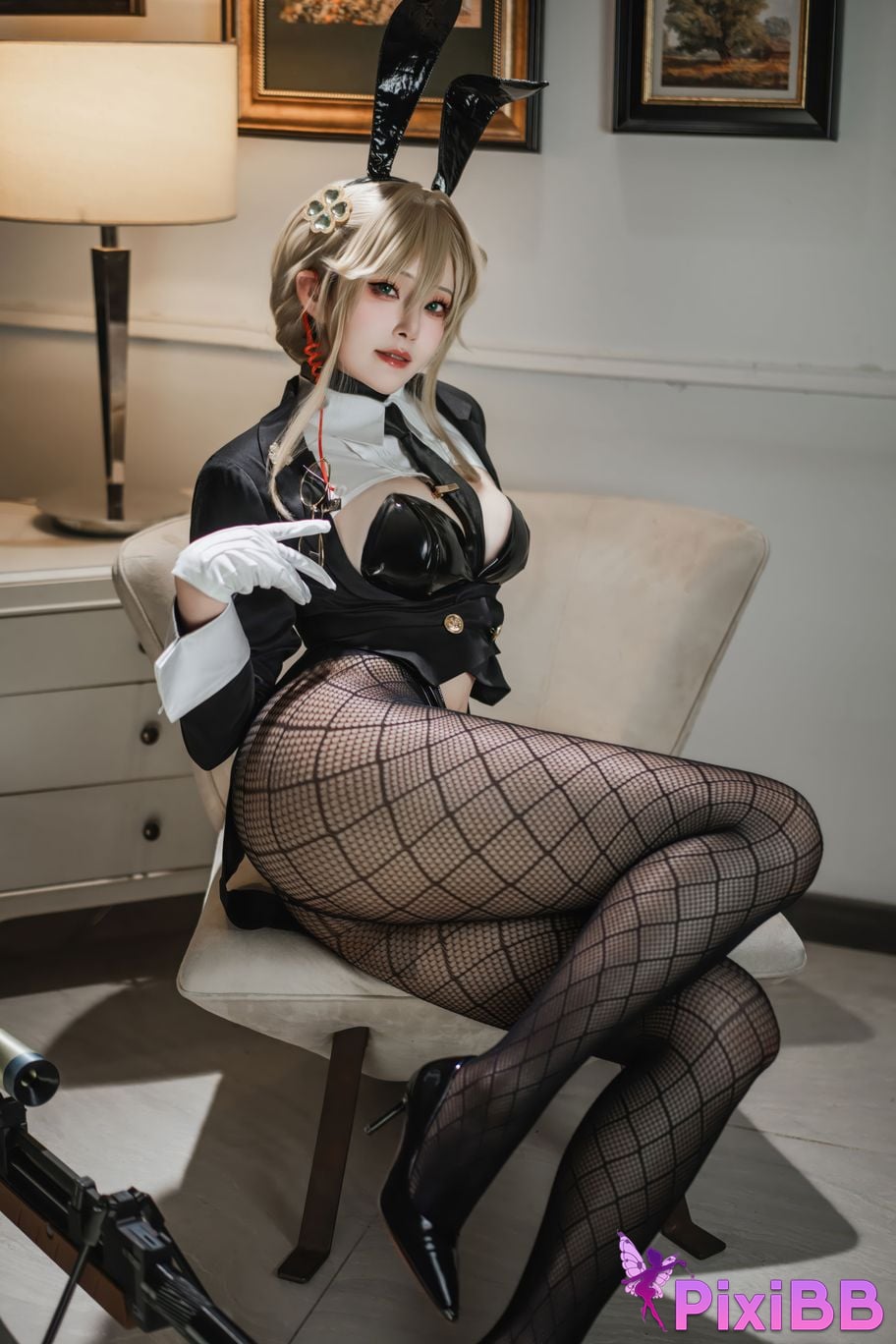 Cosplayer Natsuko Xia Xiazi NIKKE charity Agent Bunny PixiBB.COM 030