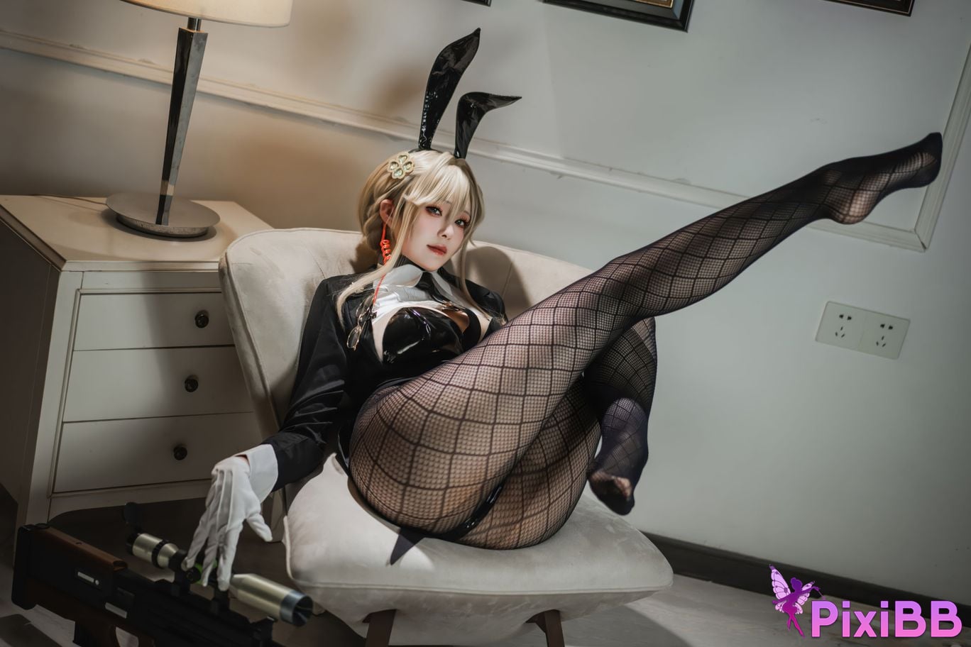 Cosplayer Natsuko Xia Xiazi NIKKE charity Agent Bunny PixiBB.COM 037