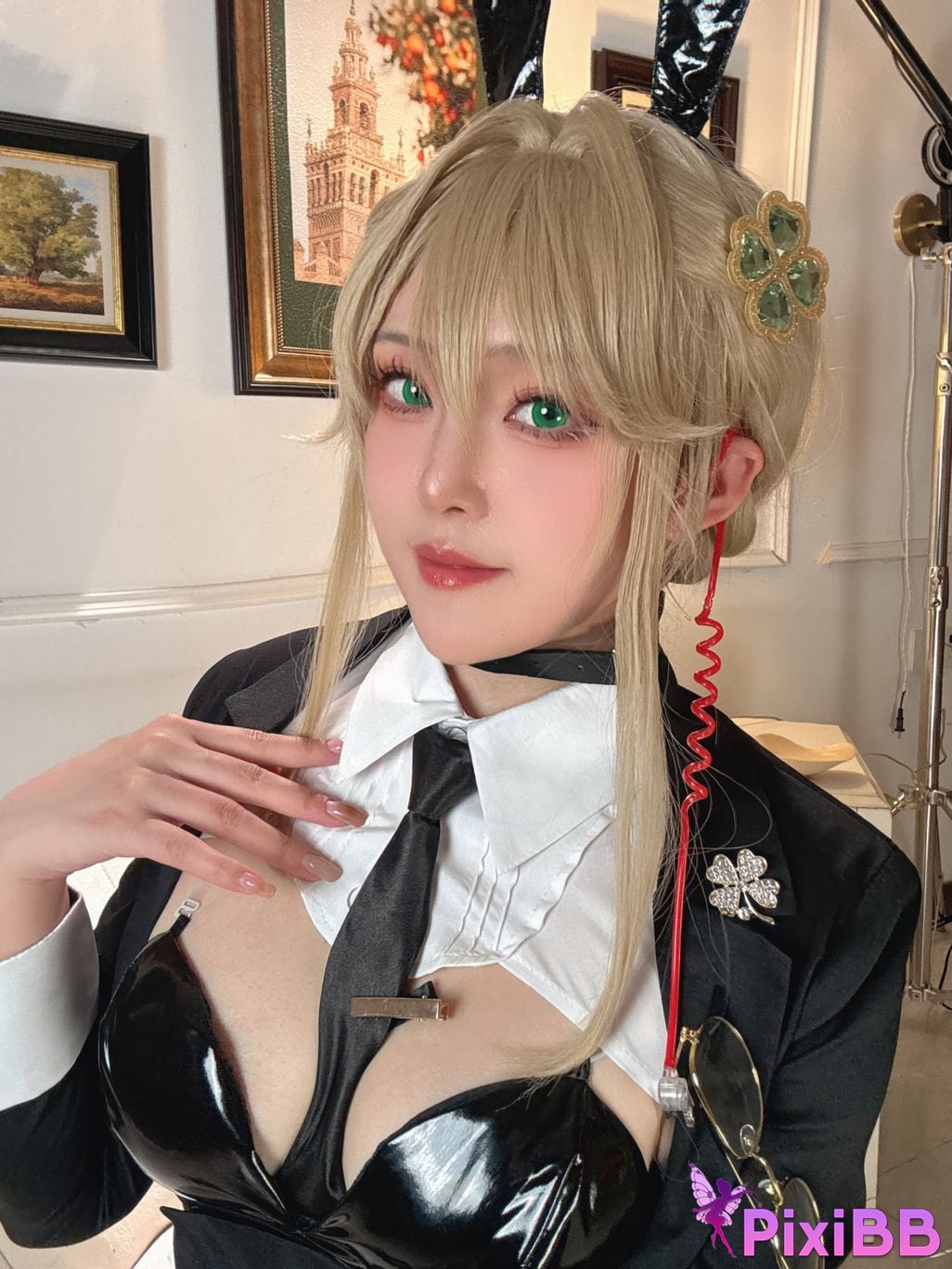 Cosplayer Natsuko Xia Xiazi NIKKE charity Agent Bunny PixiBB.COM 077