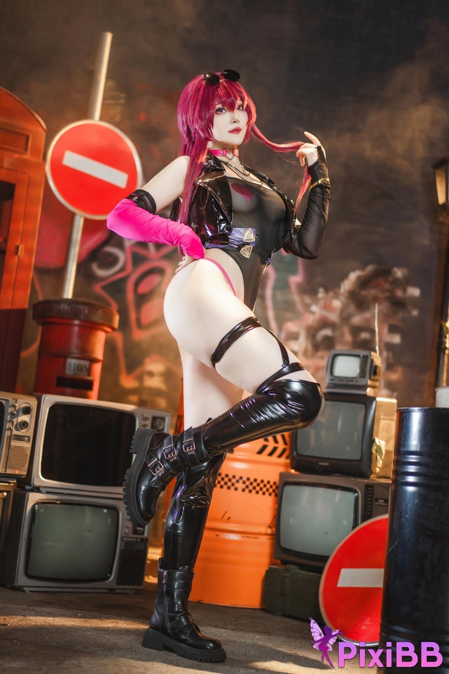 Cosplayer Natsuko Xia Xiazi Collapse Star Dome Railway Kafka punk fandom PixiBB.COM 021