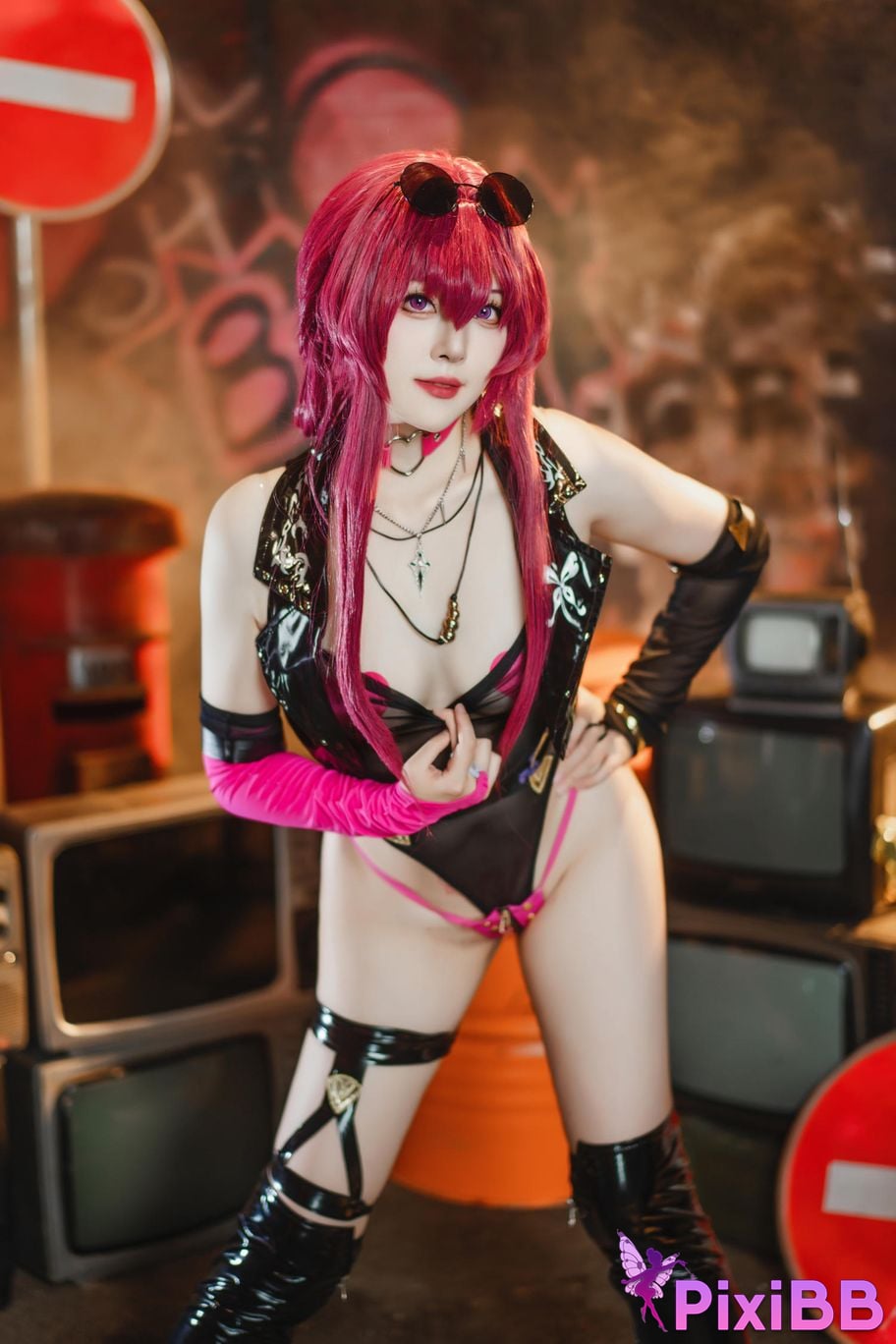 Cosplayer Natsuko Xia Xiazi Collapse Star Dome Railway Kafka punk fandom PixiBB.COM 024