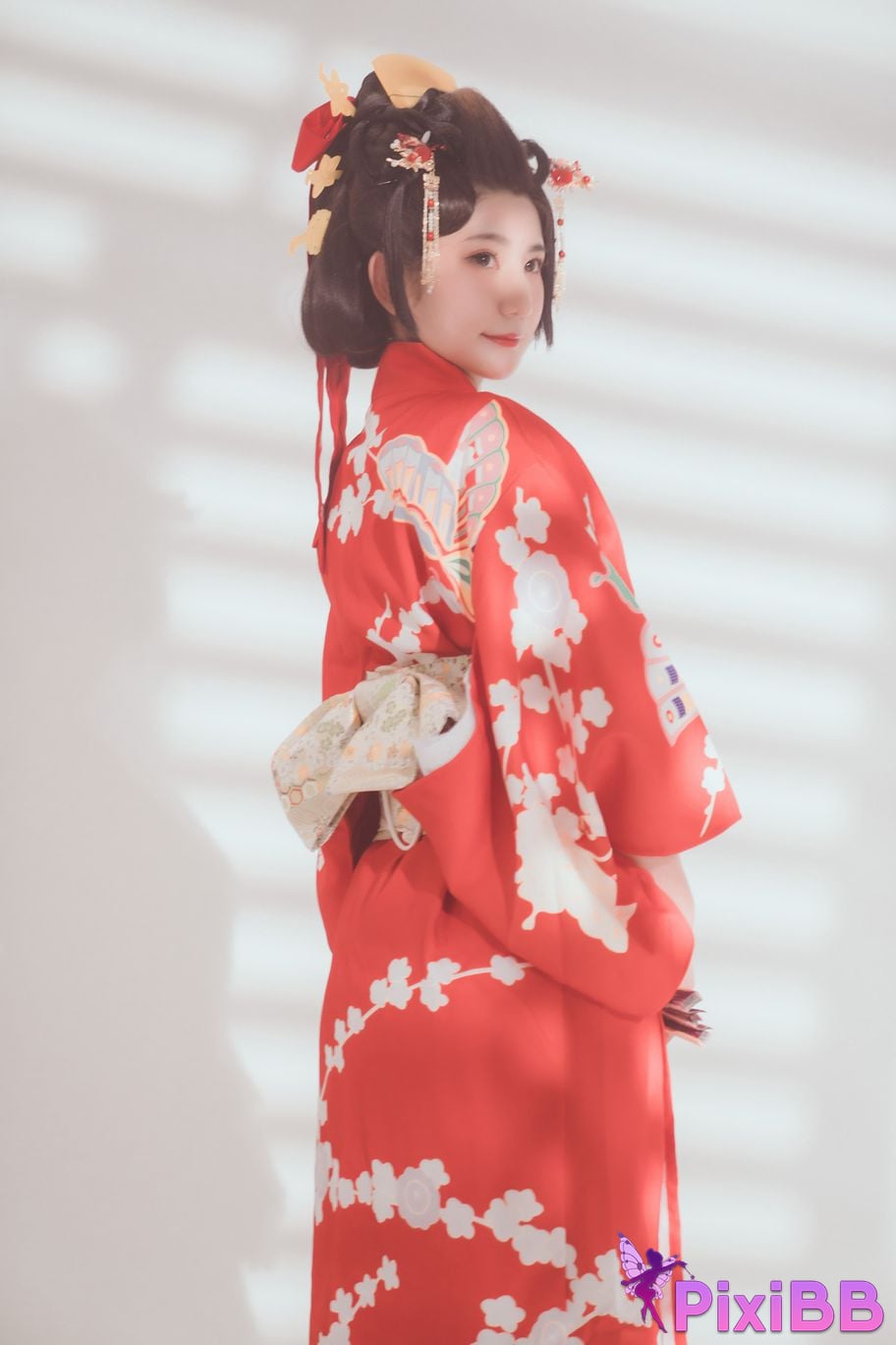 Cosplayer Xinglan is Lanlan and her name Lanmei. kimono rope bondage PixiBB.COM 001