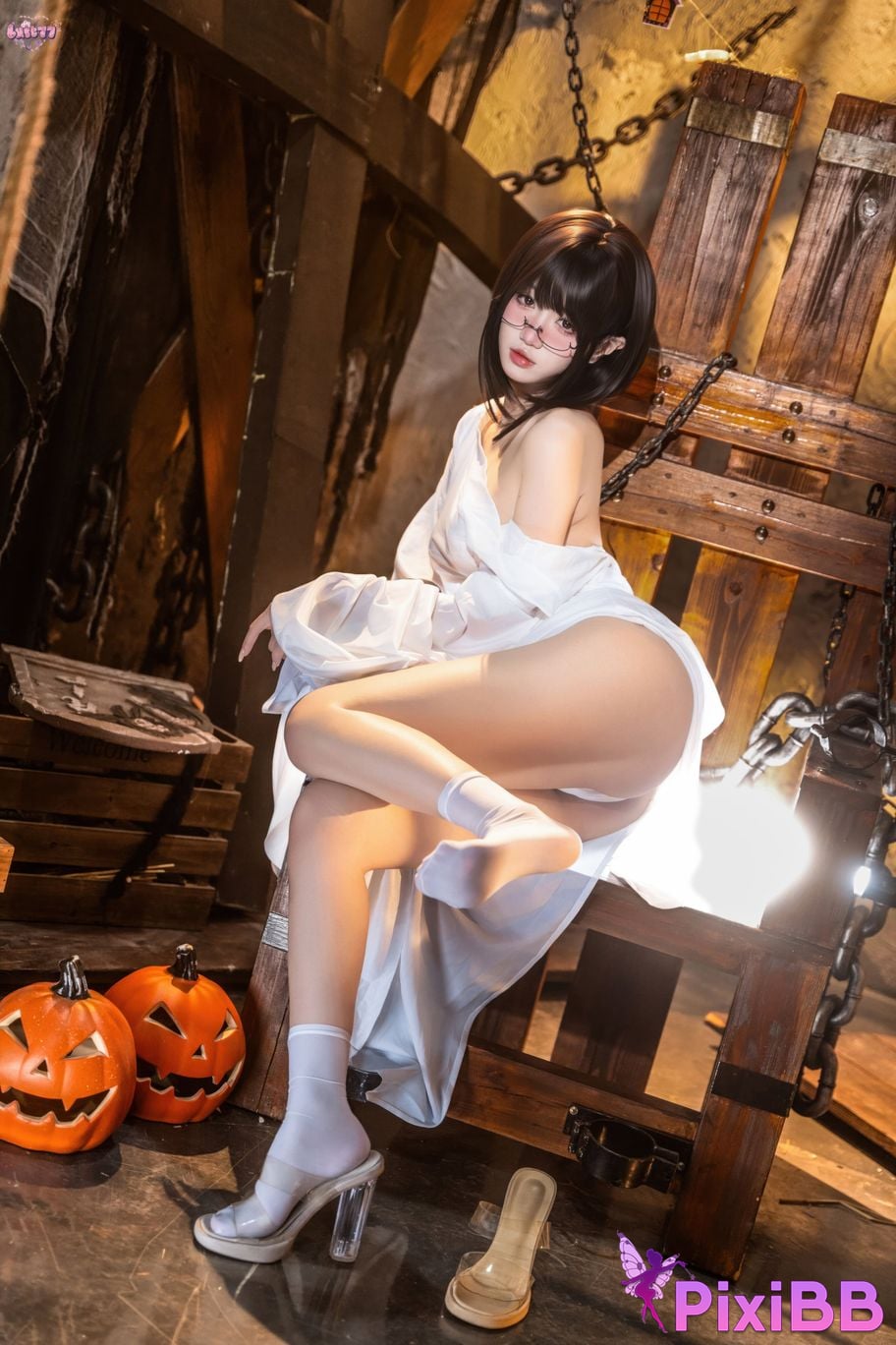 Cosplayer Qiqi be good ghost girl PixiBB.COM 027