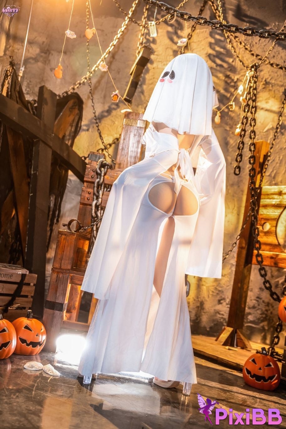 Cosplayer Qiqi be good ghost girl PixiBB.COM 057