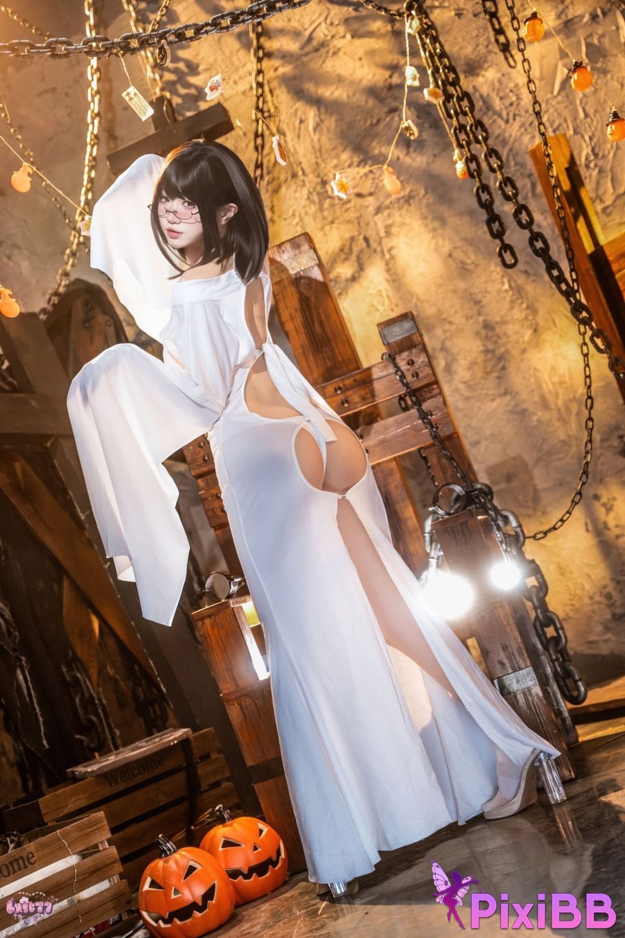 Cosplayer Qiqi be good ghost girl PixiBB.COM 078