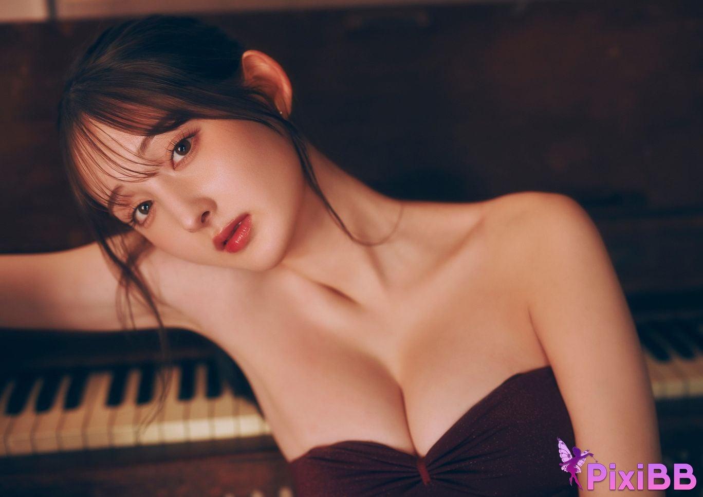 Japanese Idol Cecile Nana Cecil BUBKA digital photo book winter heroine PixiBB.COM 041