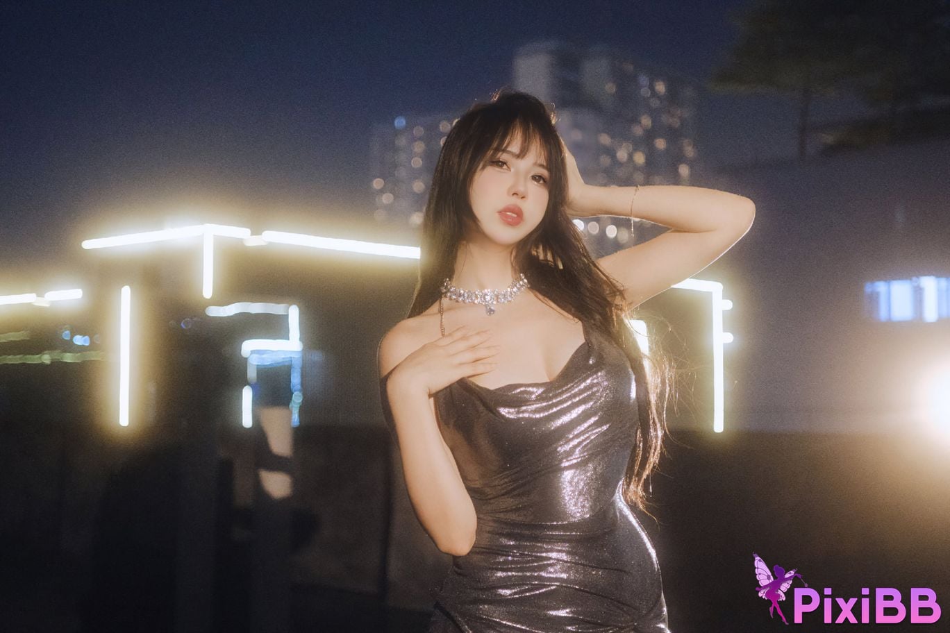 Cosplayer Tina Very evil night dress PixiBB.COM 004