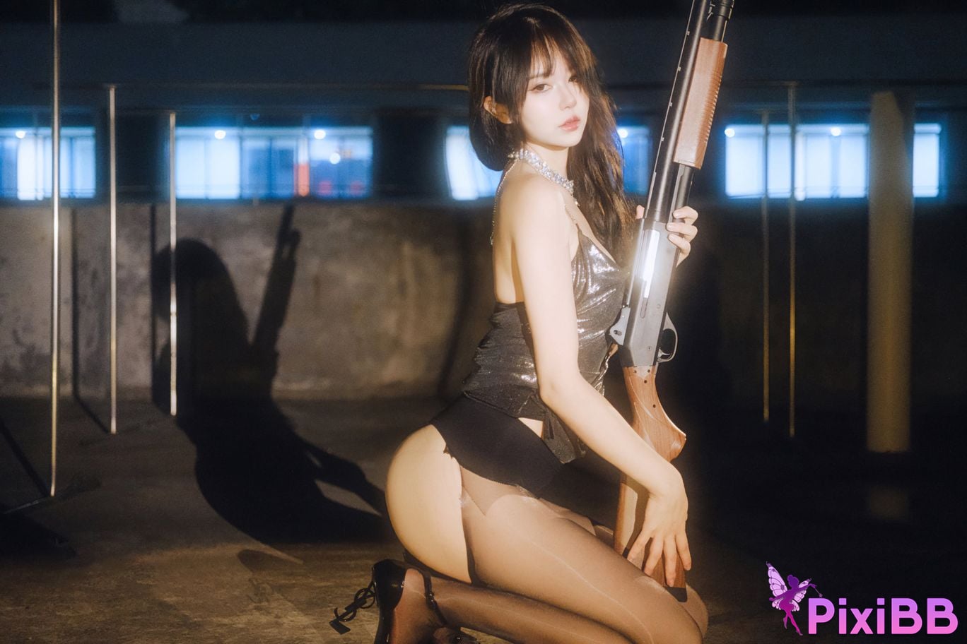 Cosplayer Tina Very evil night dress PixiBB.COM 020