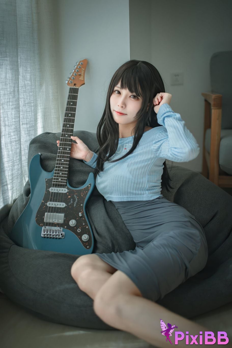 Cosplayer San Wu Ren Xing guitar sister PixiBB.COM 005