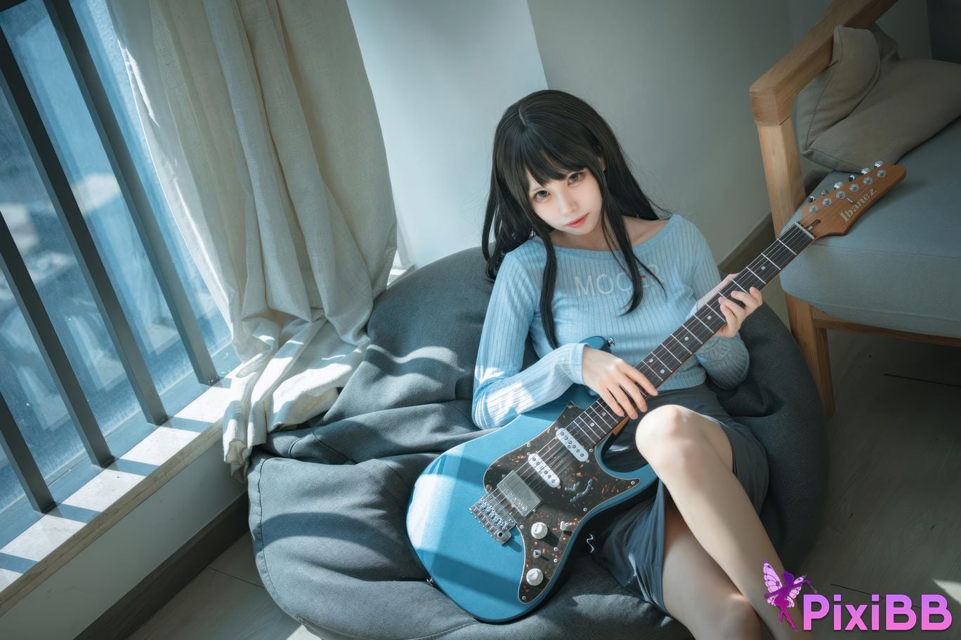 Cosplayer San Wu Ren Xing guitar sister PixiBB.COM 015