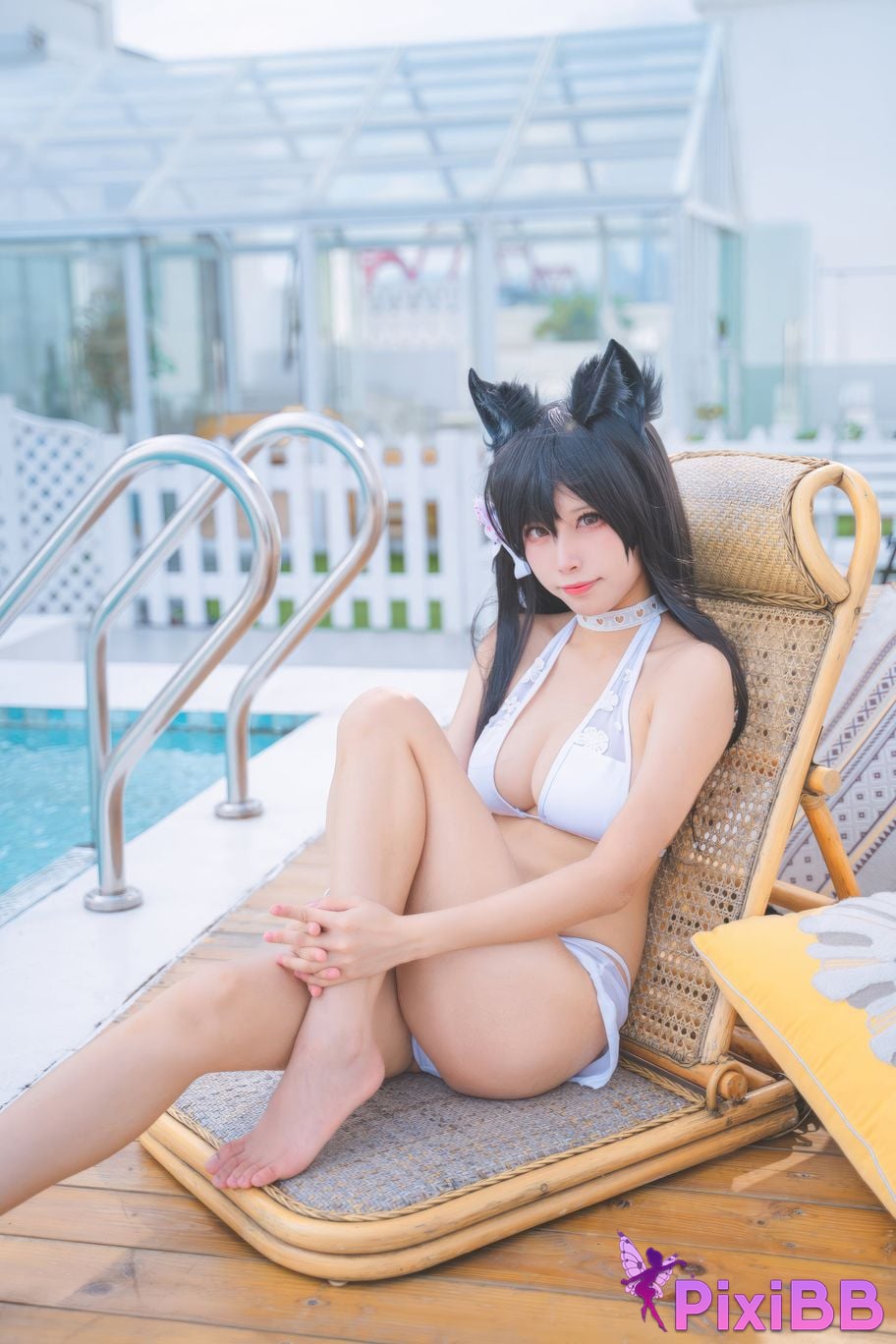 Cosplayer San Wu Ren Xing azur lane Atago swimsuit PixiBB.COM 004