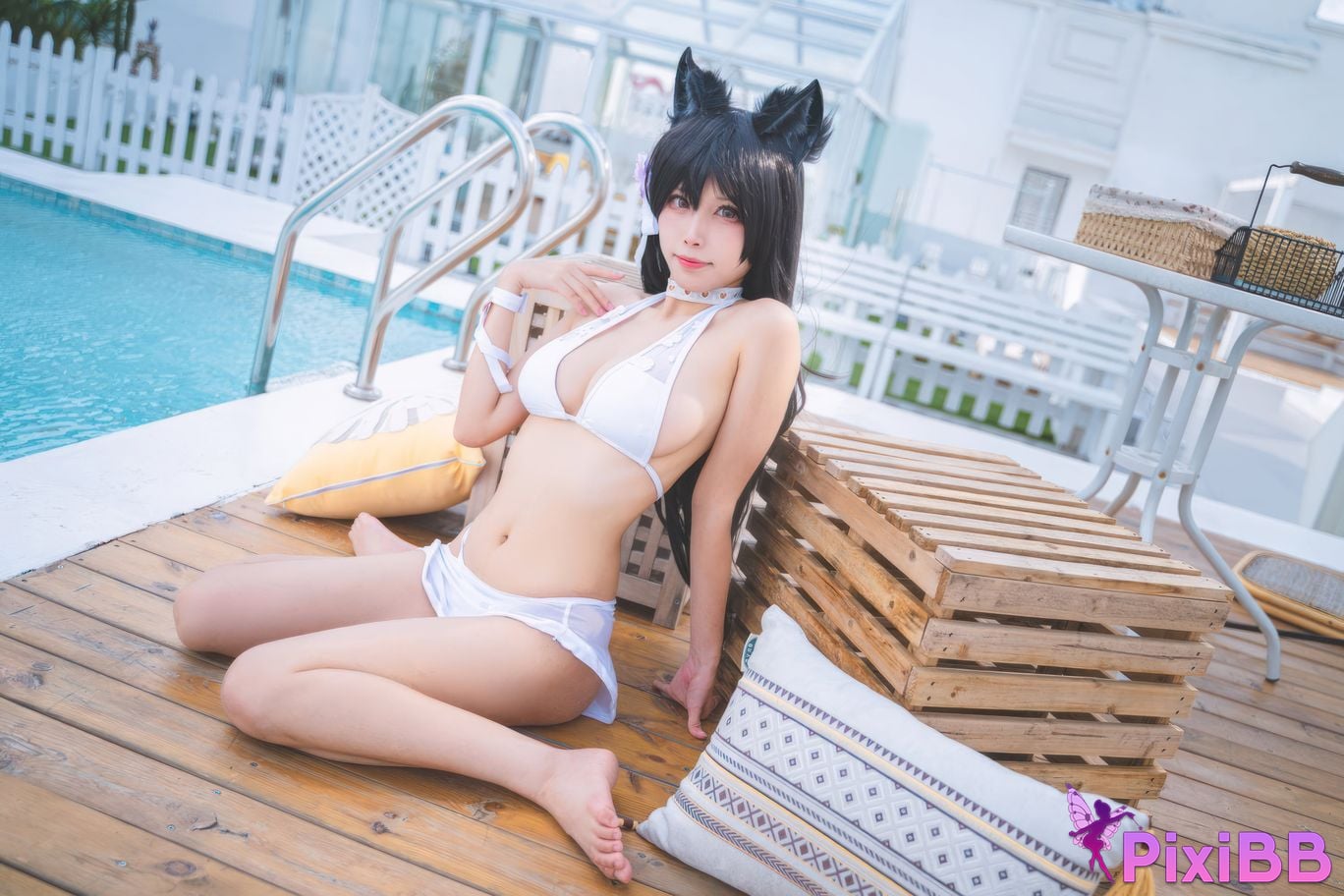 Cosplayer San Wu Ren Xing azur lane Atago swimsuit PixiBB.COM 007
