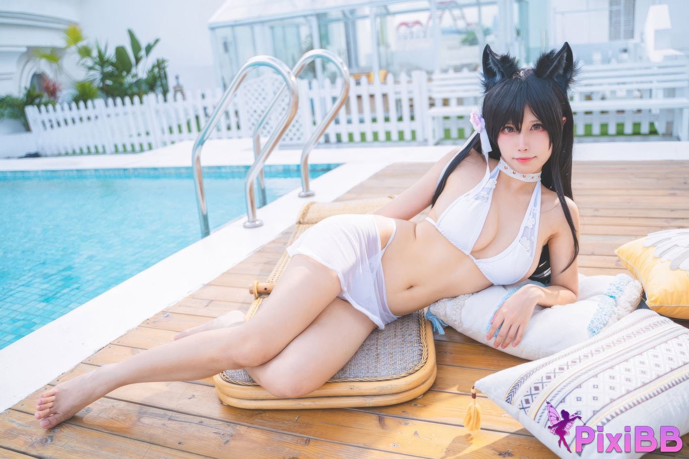 Cosplayer San Wu Ren Xing azur lane Atago swimsuit PixiBB.COM 011