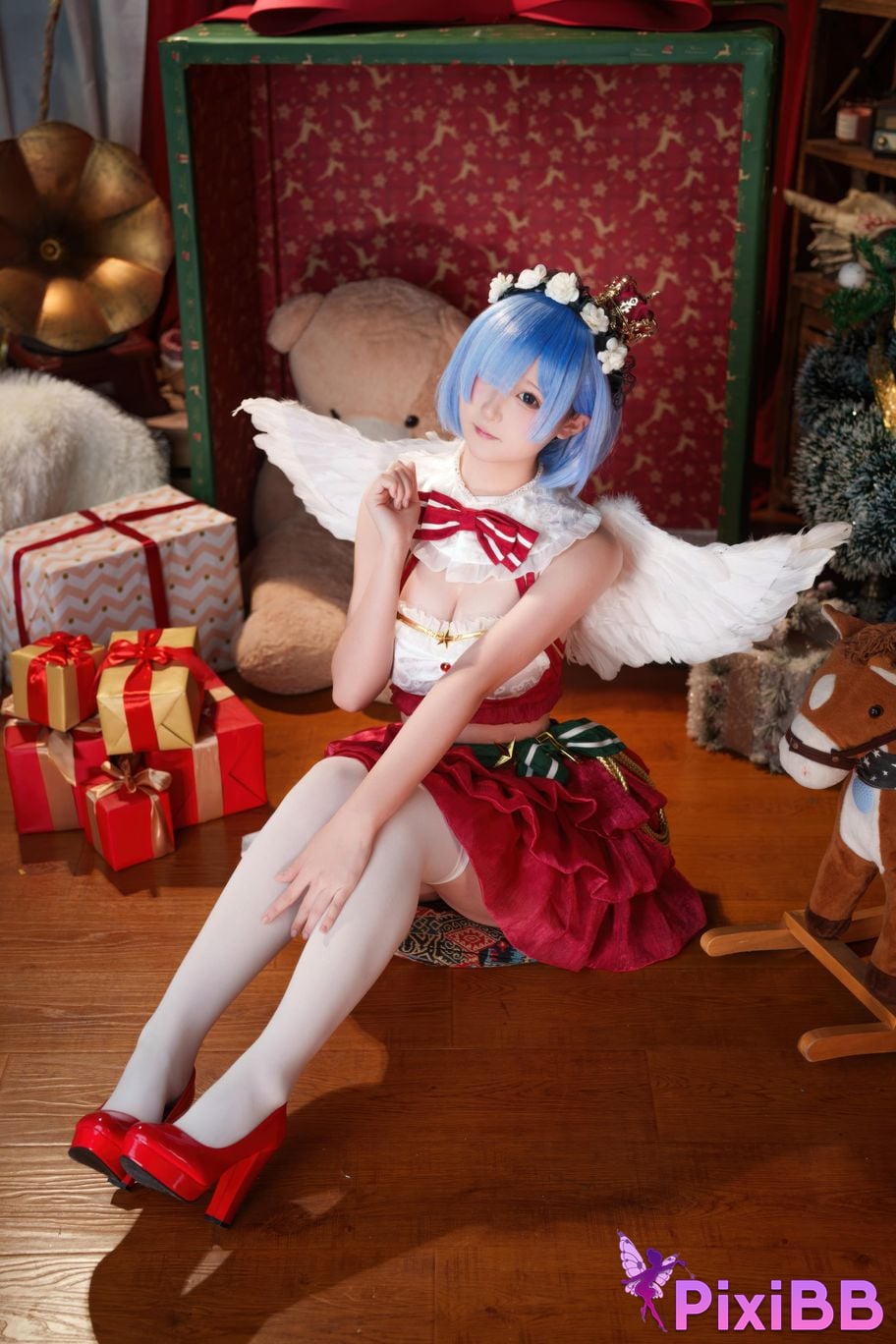 Cosplayer Seele Mai Rem Christmas story PixiBB.COM 002
