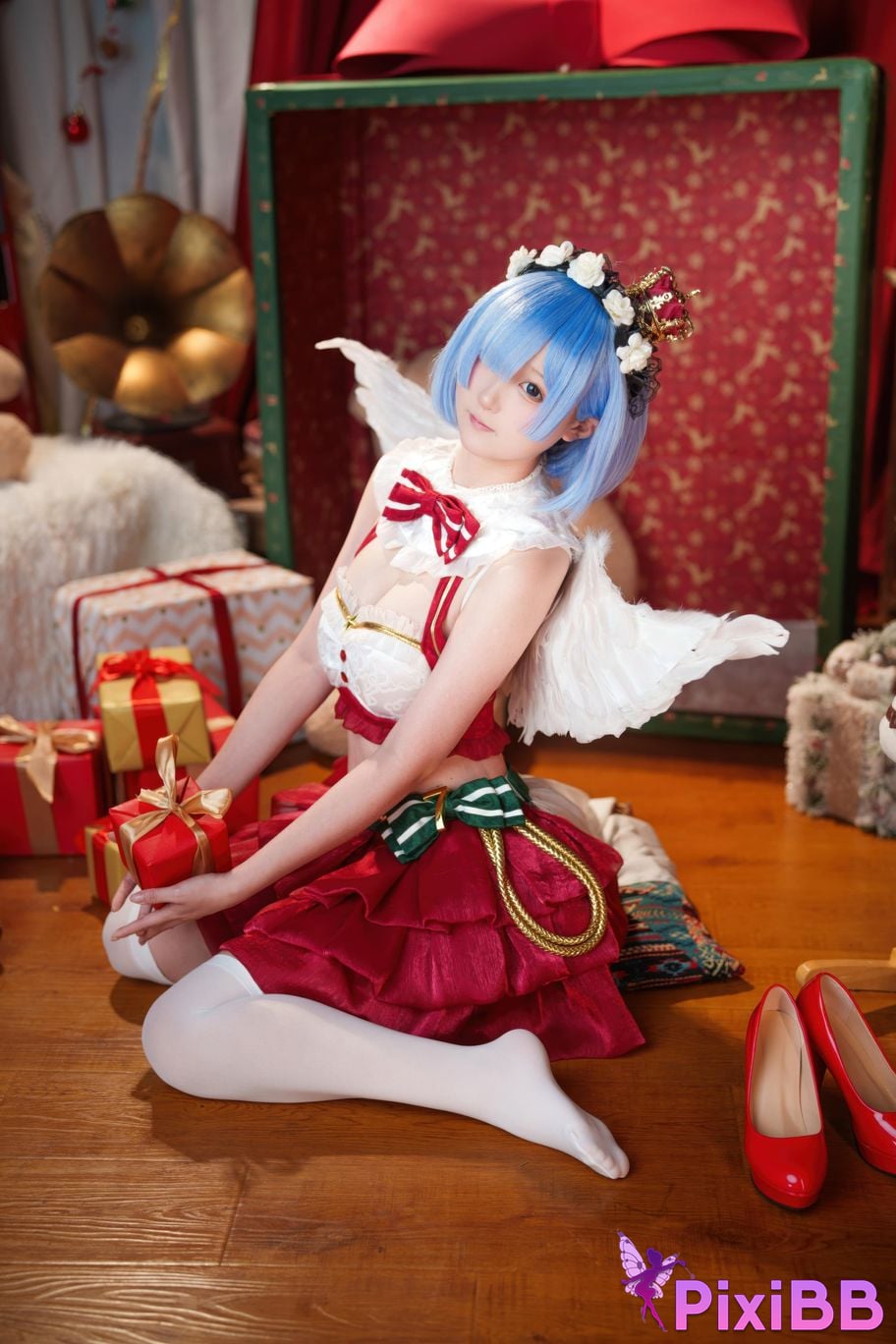 Cosplayer Seele Mai Rem Christmas story PixiBB.COM 008