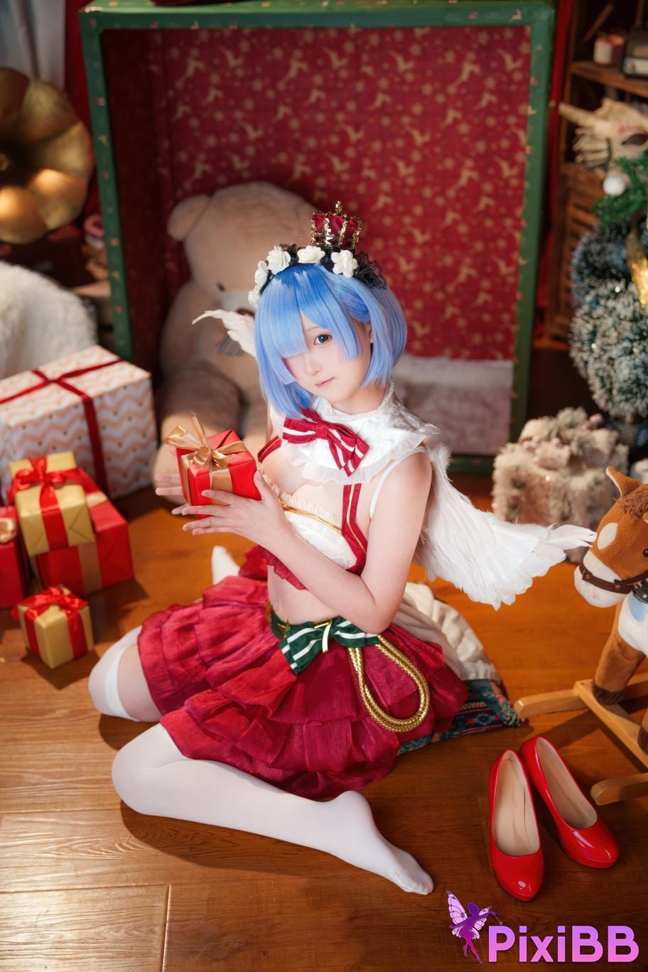 Cosplayer Seele Mai Rem Christmas story PixiBB.COM 011