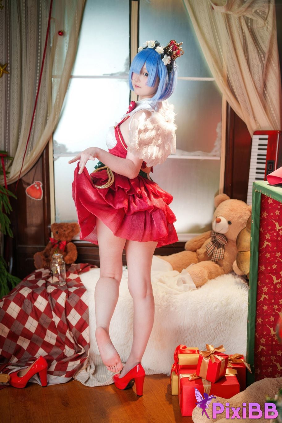 Cosplayer Seele Mai Rem Christmas story PixiBB.COM 032