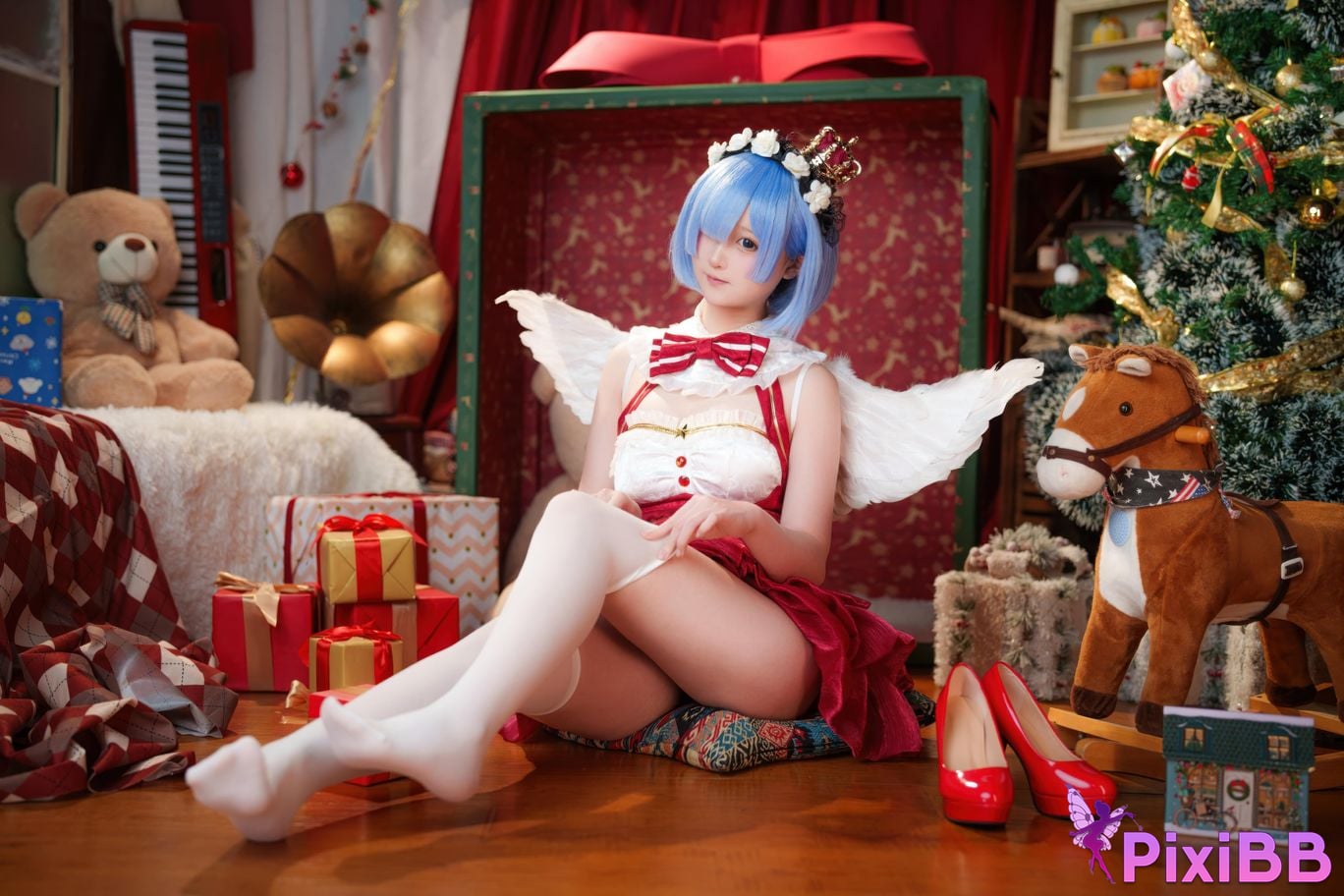 Cosplayer Seele Mai Rem Christmas story PixiBB.COM 046