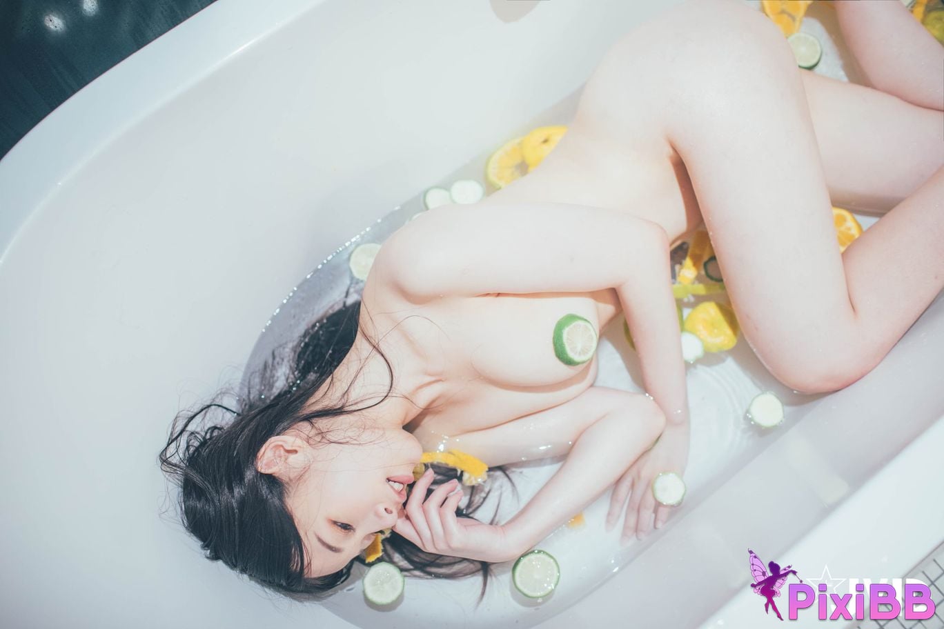 JVID Jamie Juice Ri Zu Nu You Le Qu Xie Mo Pen Zhang SEX Passionate cumshot PixiBB.COM 028