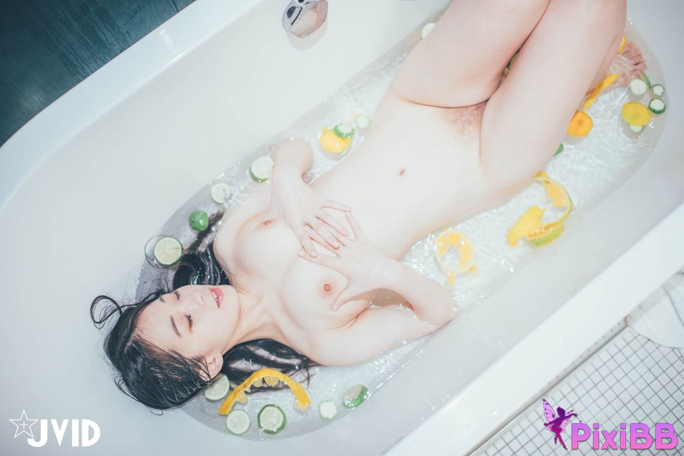 JVID Jamie Juice Ri Zu Nu You Le Qu Xie Mo Pen Zhang SEX Passionate cumshot PixiBB.COM 030