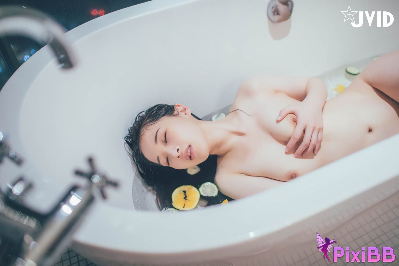 JVID Jamie Juice Ri Zu Nu You Le Qu Xie Mo Pen Zhang SEX Passionate cumshot PixiBB.COM 050