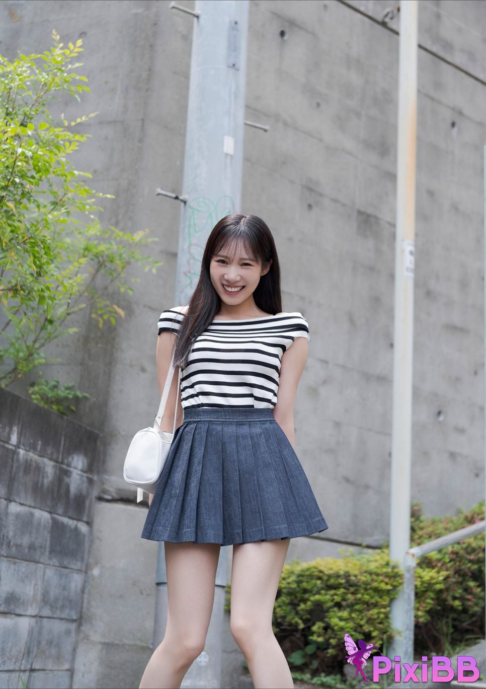 Japanese Idol Yokono Sumire BUBKA Digital Photo Collection T h a t c u r v e i s f o l PixiBB.COM 002