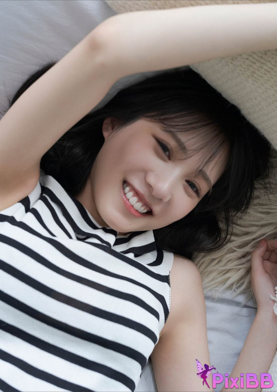 Japanese Idol Yokono Sumire BUBKA Digital Photo Collection T h a t c u r v e i s f o l PixiBB.COM 005