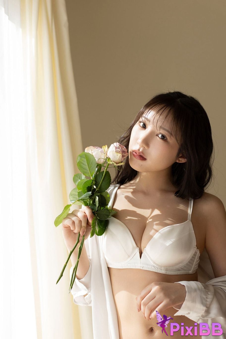 Japanese Idol Yokono Sumire FLASH Digital Photo Collection W h e r a y o u l k i n g PixiBB.COM 018