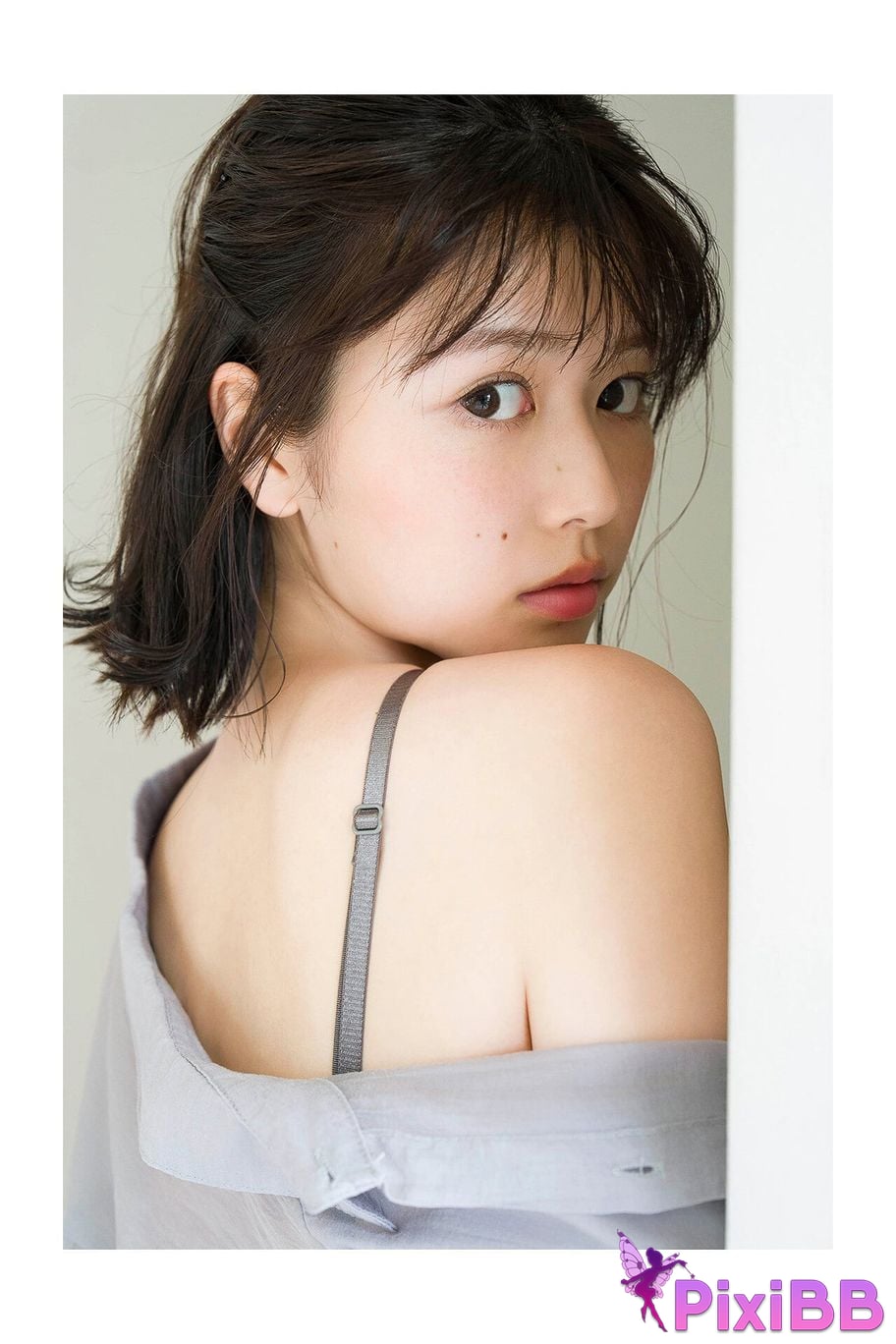 Japanese Idol Yuzuha Saeki FLASH digital photo book Lumiere PixiBB.COM 041