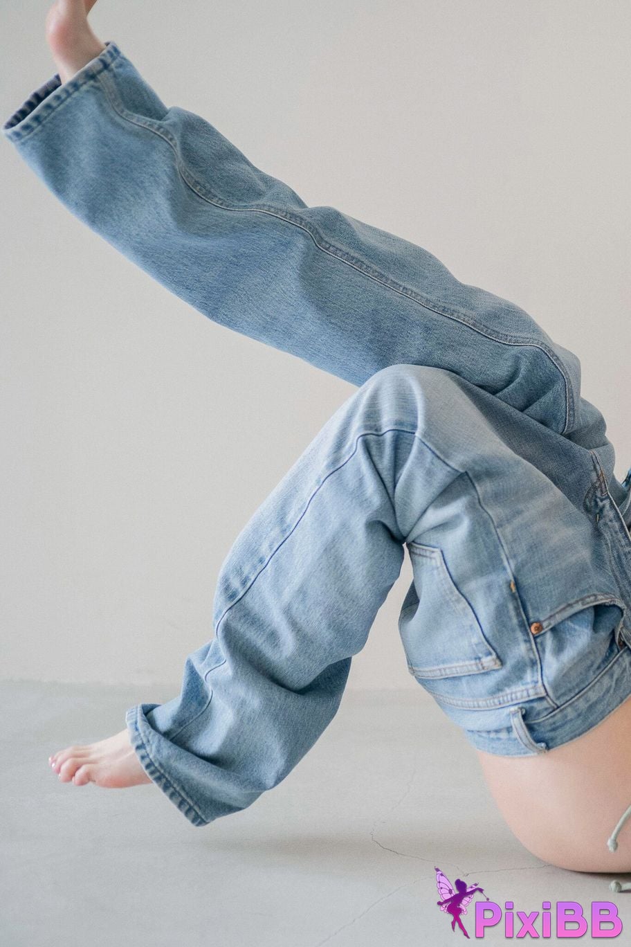 Japanese Idol Yuzuha Saeki FRIDAY digital photo book That girl Im curious about PixiBB.COM 032