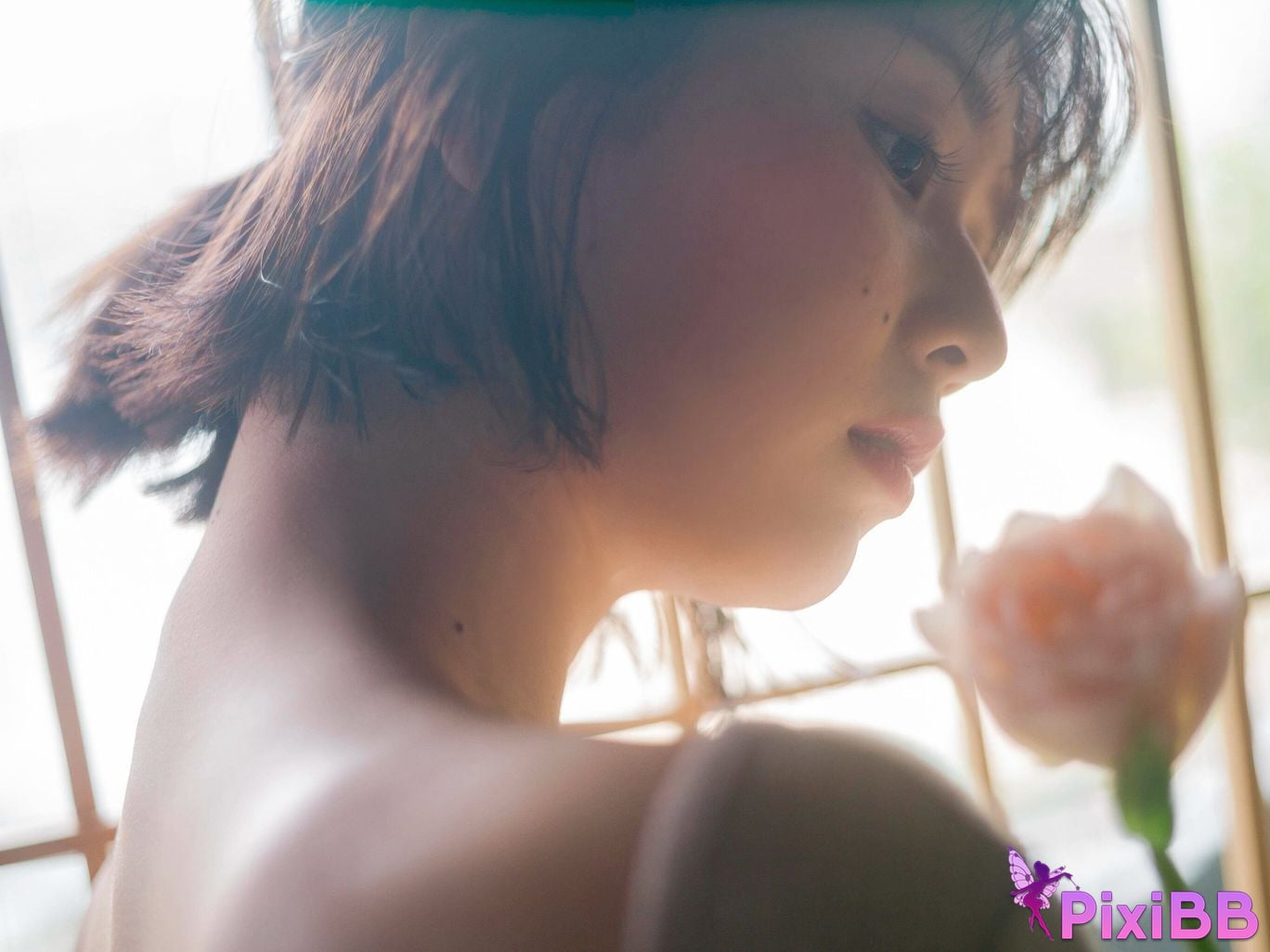 Japanese Idol Yuzuha Saeki FRIDAY digital photo book That girl Im curious about PixiBB.COM 041