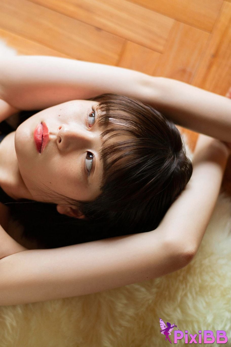 Japanese Idol Yuzuha Saeki FRIDAY digital photo book That girl Im curious about PixiBB.COM 063