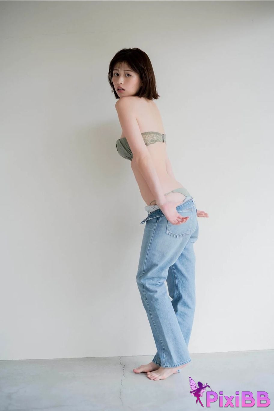 Japanese Idol Yuzuha Saeki FRIDAY Monthly Girl 047 Completely unpublished 100 cuts PixiBB.COM 039