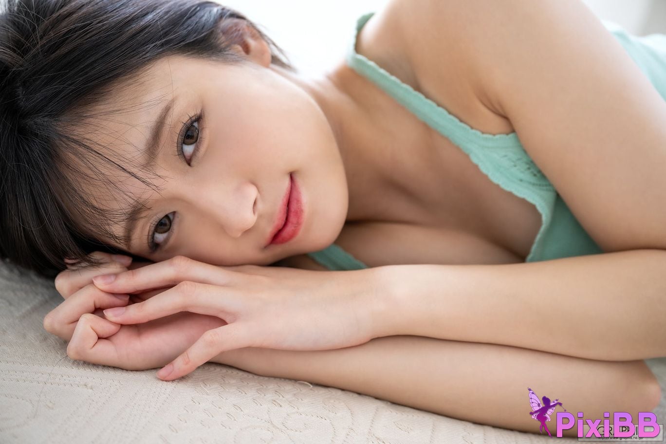 Japanese Idol Kanna Amane Graphis First Gravure Vol.1 2 3 PixiBB.COM 032