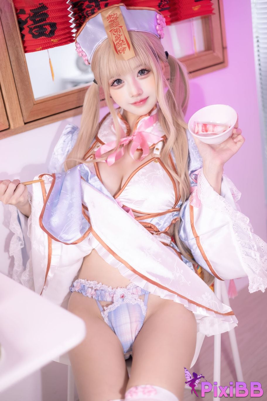 Cosplayer Chong Tian Lin Hua Rinka little zombie PixiBB.COM 014