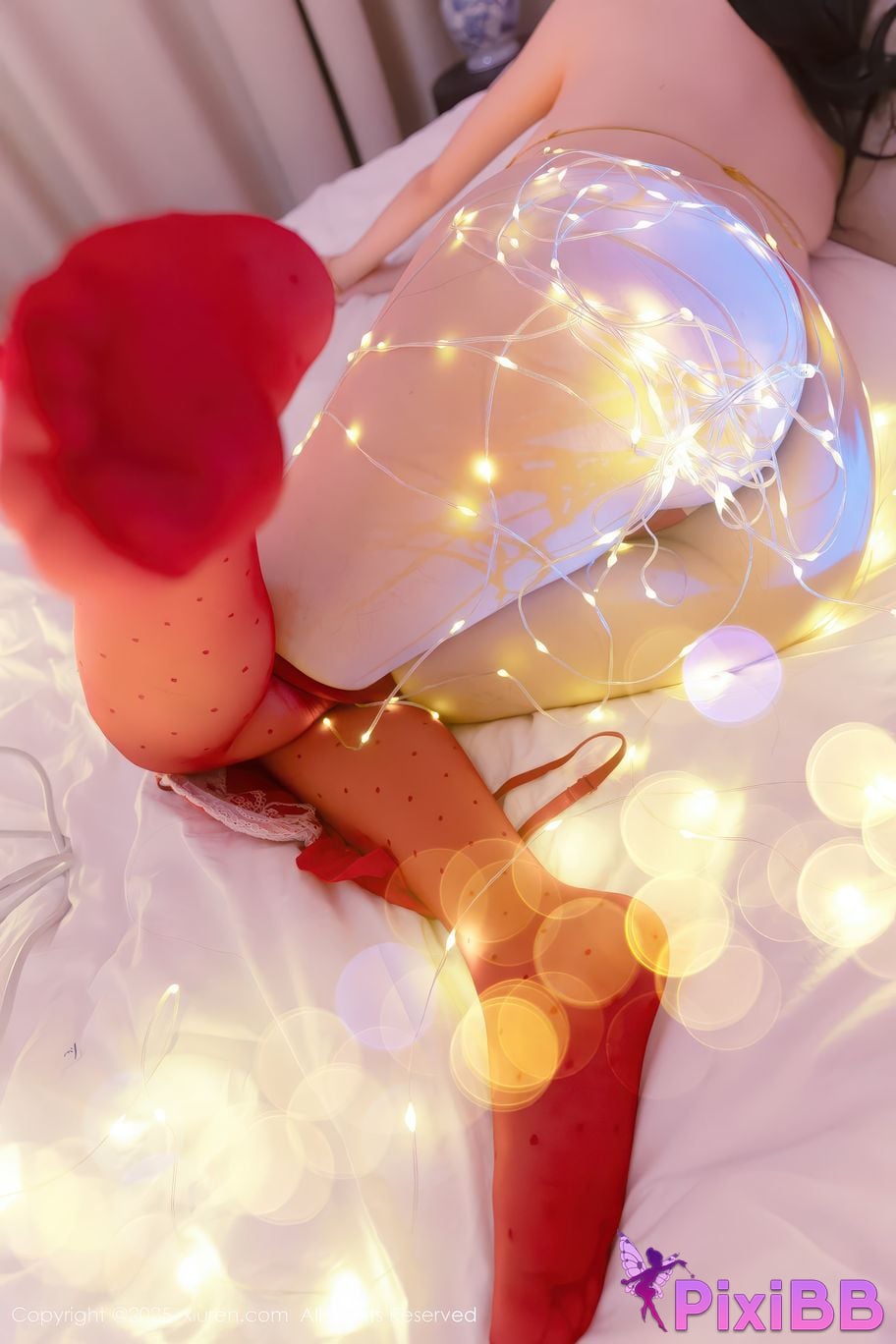 XIUREN No.11154 Xixi loves eating strawberries PixiBB.COM 078