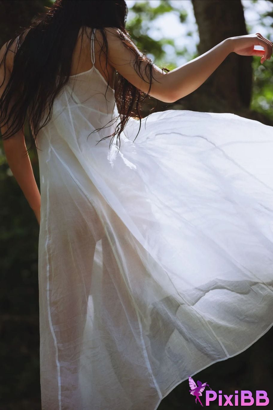 Japanese Idol Majima Naomi Mashima digital photo book secret meeting PixiBB.COM 005