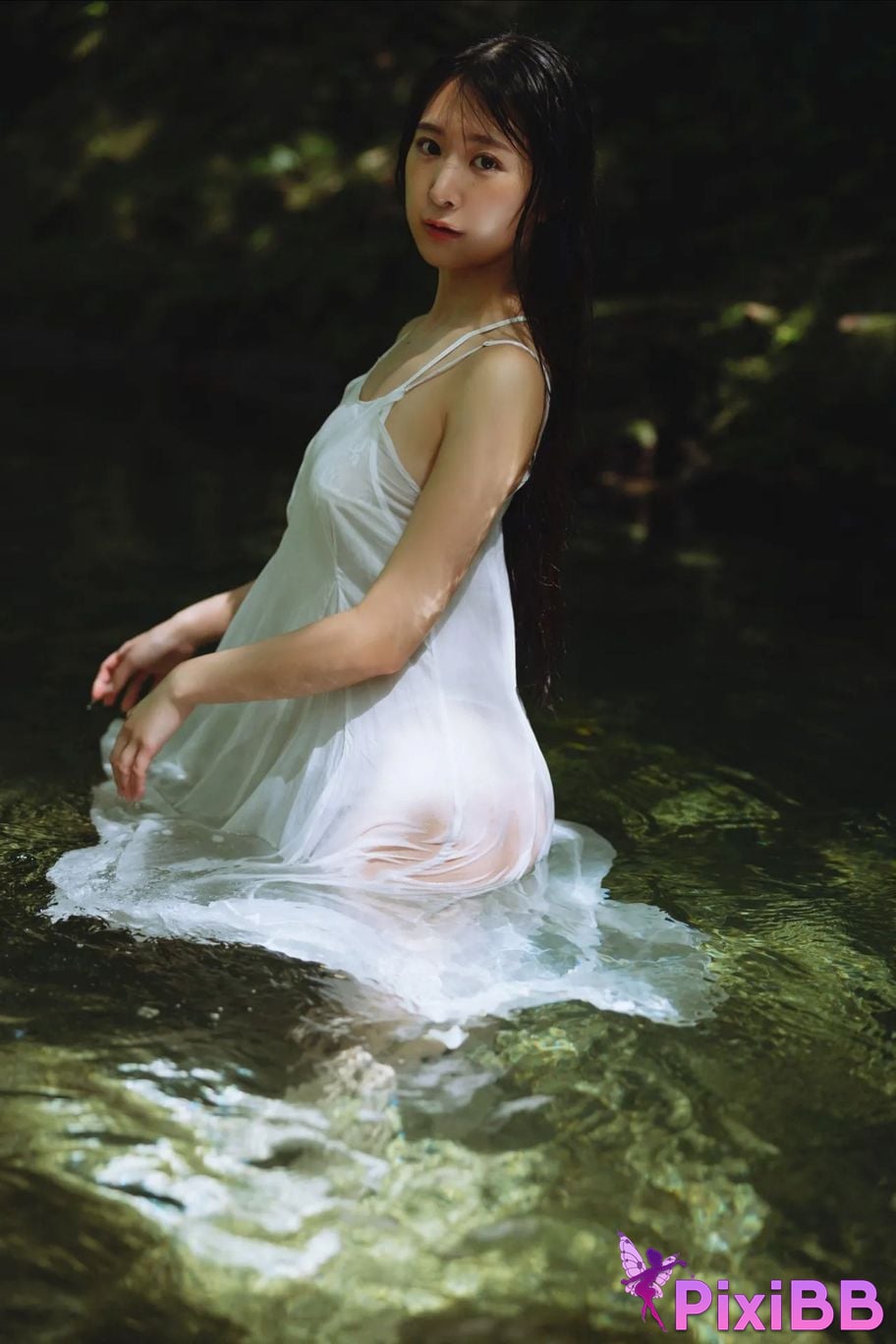 Japanese Idol Majima Naomi Mashima digital photo book secret meeting PixiBB.COM 009