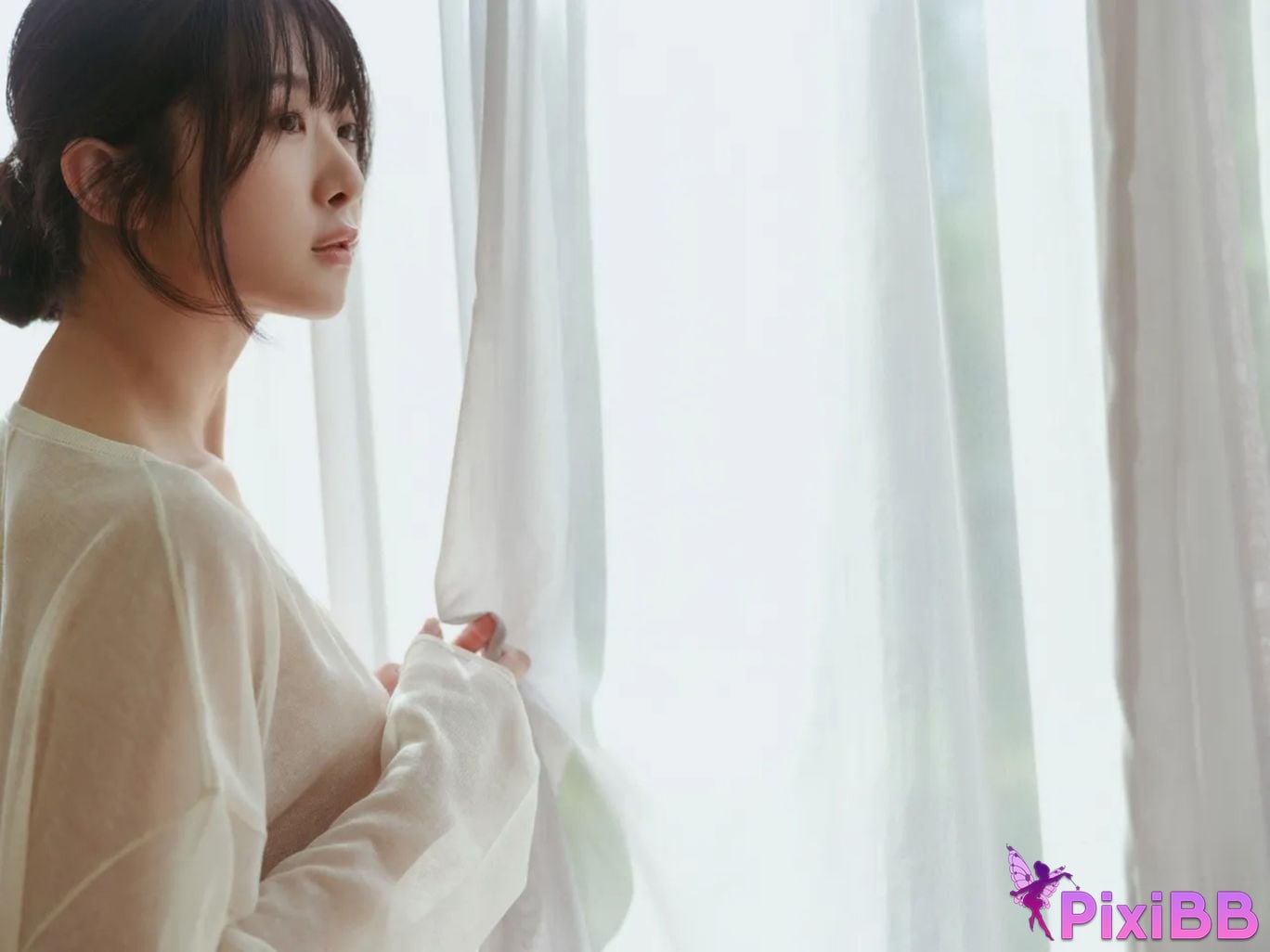 Japanese Idol Majima Naomi Mashima digital photo book secret meeting PixiBB.COM 047