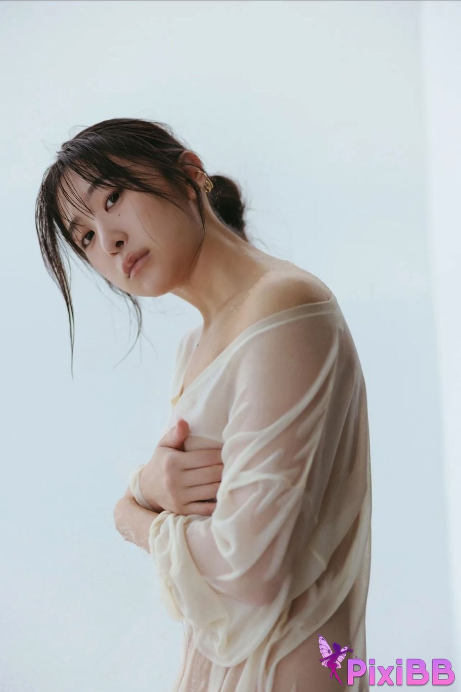 Japanese Idol Majima Naomi Mashima digital photo book secret meeting PixiBB.COM 059