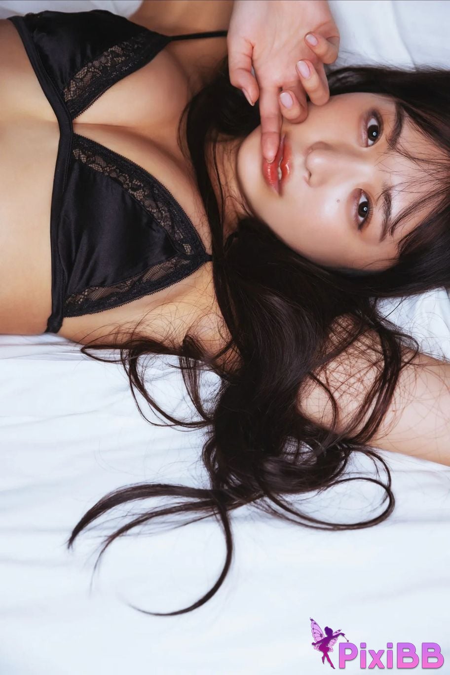 Japanese Idol Majima Naomi Mashima digital photo book secret meeting PixiBB.COM 074