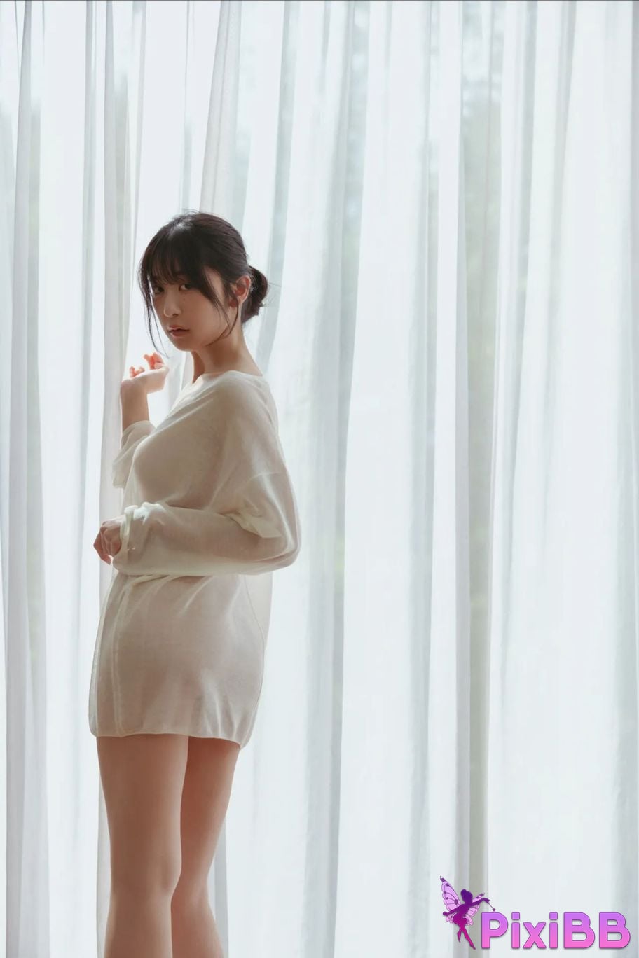 Japanese Idol Majima Naomi Mashima digital photo book secret meeting PixiBB.COM 048