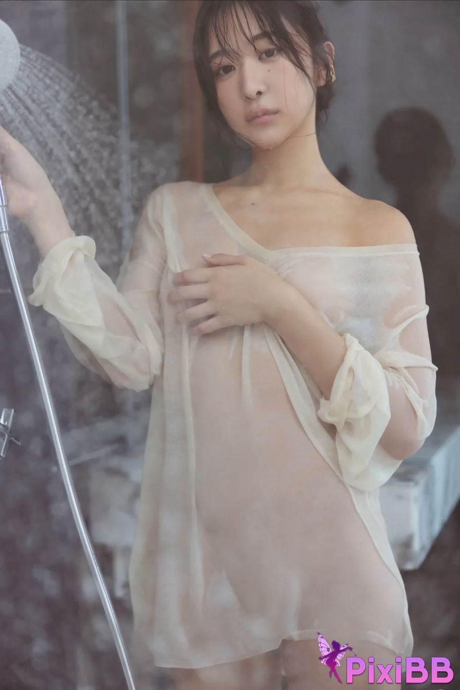 Japanese Idol Majima Naomi Mashima digital photo book secret meeting PixiBB.COM 057