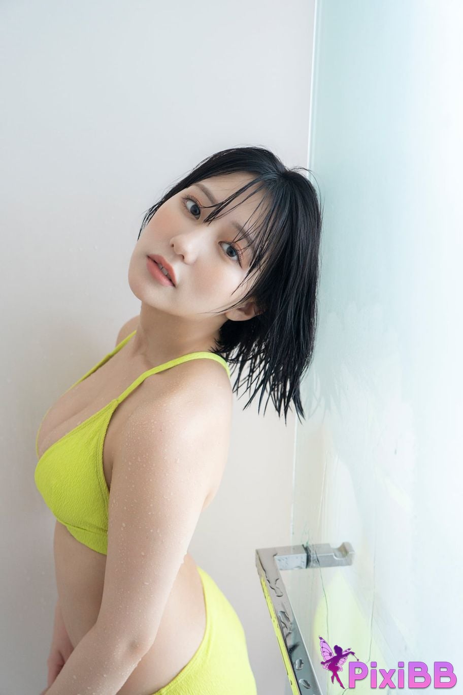 Japanese Idol Miku Tanaka Young Champion Digital Photo Book Sweet Escape PixiBB.COM 091