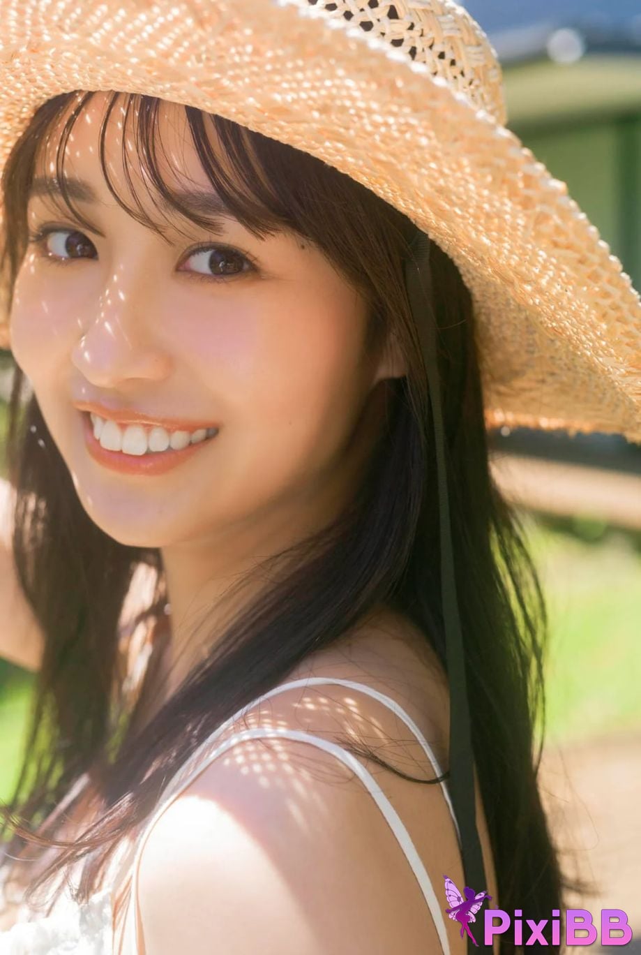 Japanese Idol Aoi Mizobata FRIDAY GOLD The strongest heroine in history PixiBB.COM 015